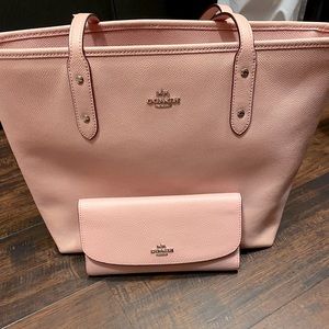 Purse and wallet